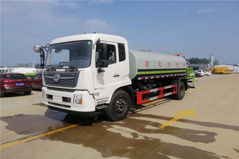 國(guó)六東風(fēng)天錦12噸綠化噴灑車(chē)
