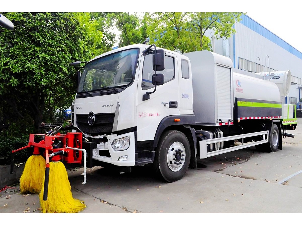 國(guó)六福田歐馬可10方霧炮車/50-100米霧炮