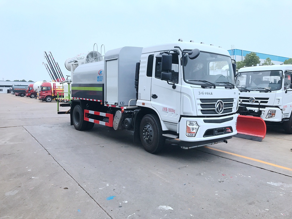 國六東風(fēng)專底10立方抑塵噴霧車