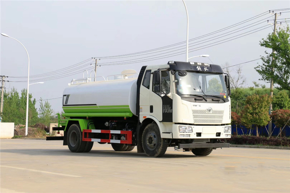 國六解放J6 13立方灑水車
