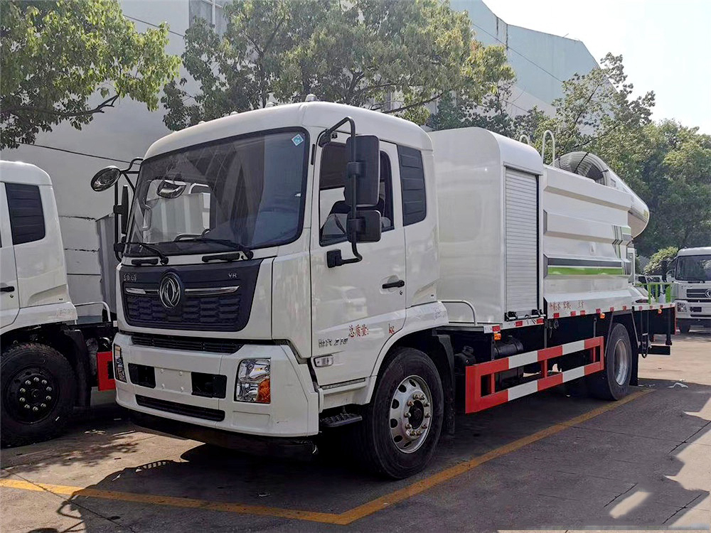 國(guó)六東風(fēng)天錦12方抑塵車(chē)50-100米