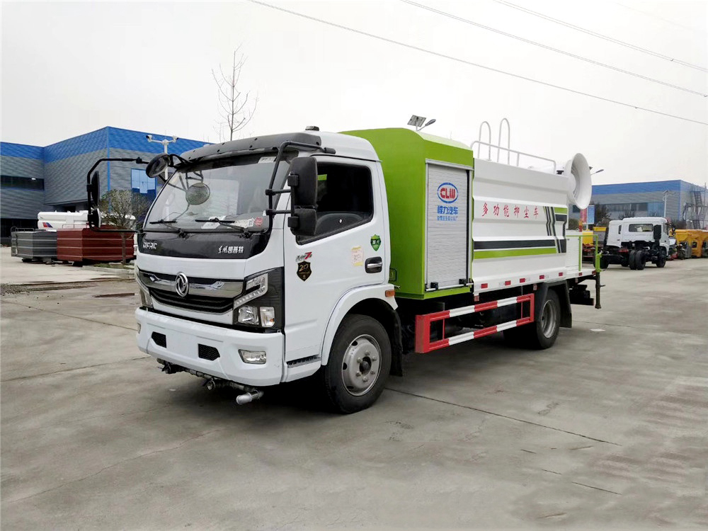 國(guó)六8方東風(fēng)D7抑塵車(chē)30-50米