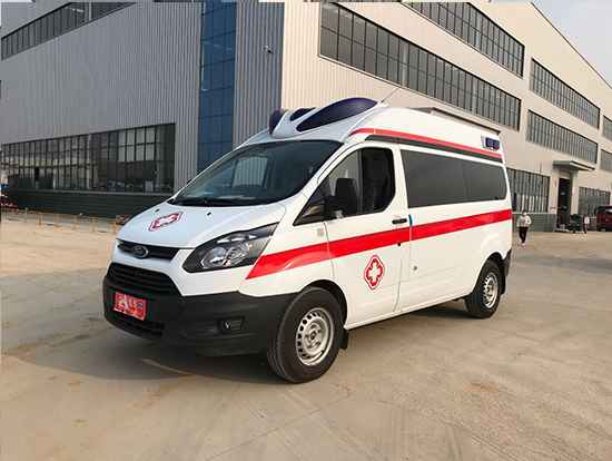 國六福特全順V362負(fù)壓救護車